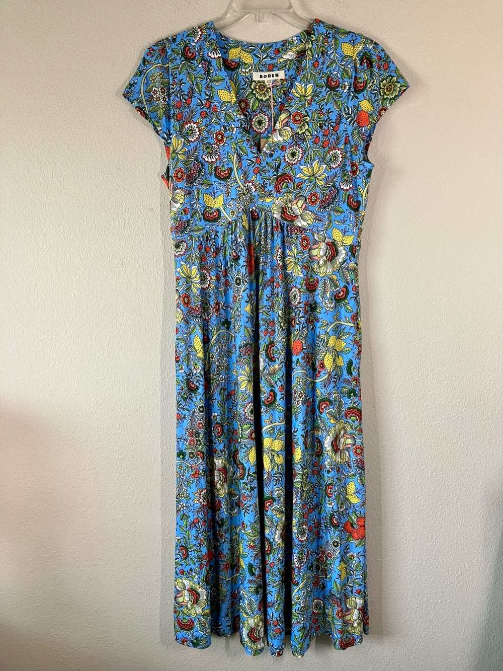 BODEN Fit & Flare Jersey Midi Dress 10 NEW Floral Fruit Euro Summer Vacation - Picture 4 of 15